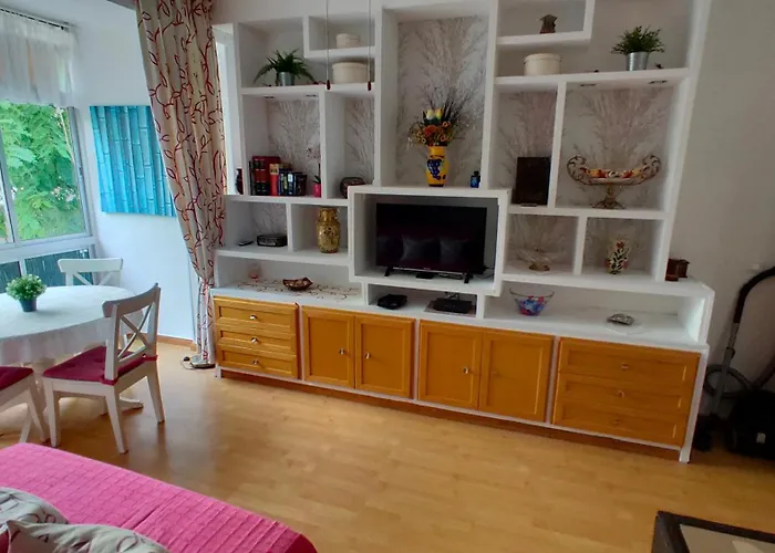 Lägenhet Piso 3 Centro De 11349 *